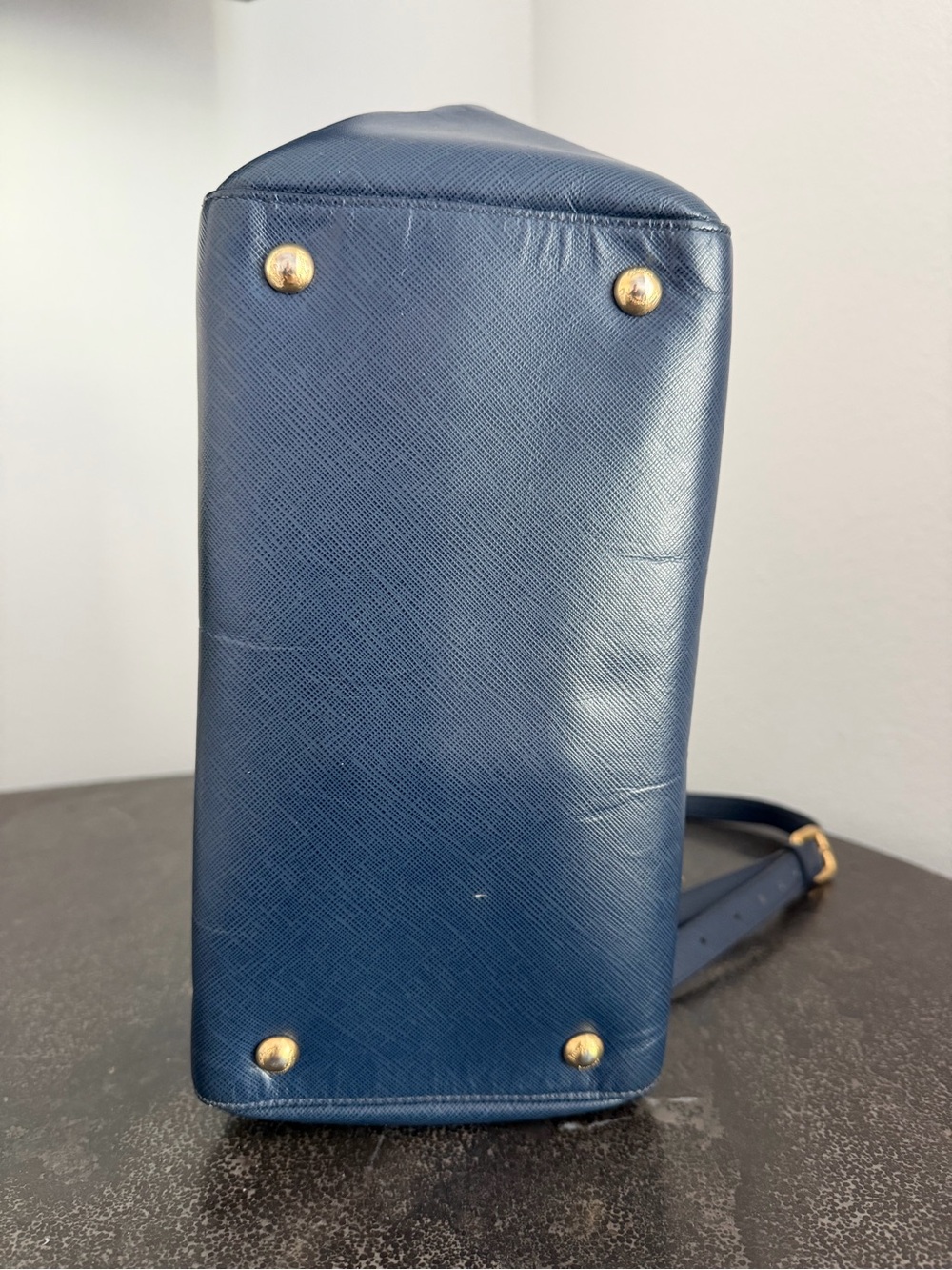 Salvatore Ferragamo Navy Saffiano Leather Vara Shoulder Bag with Gold Hardware - Picture 6 of 16